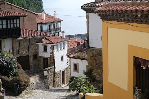 Lastres